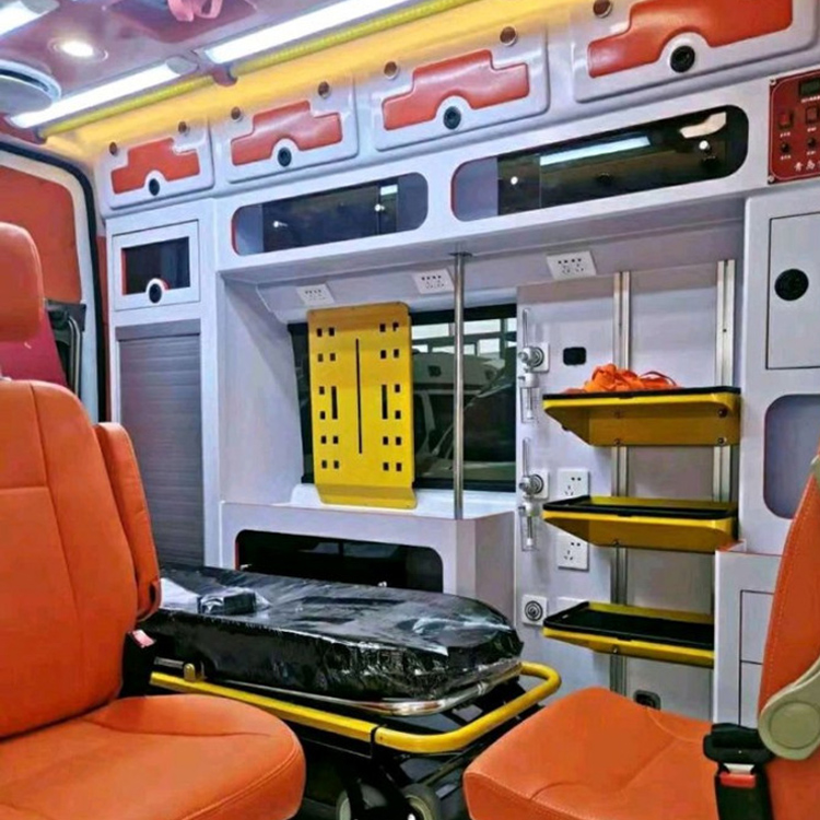 烈山长途救护车护送病人租赁价格